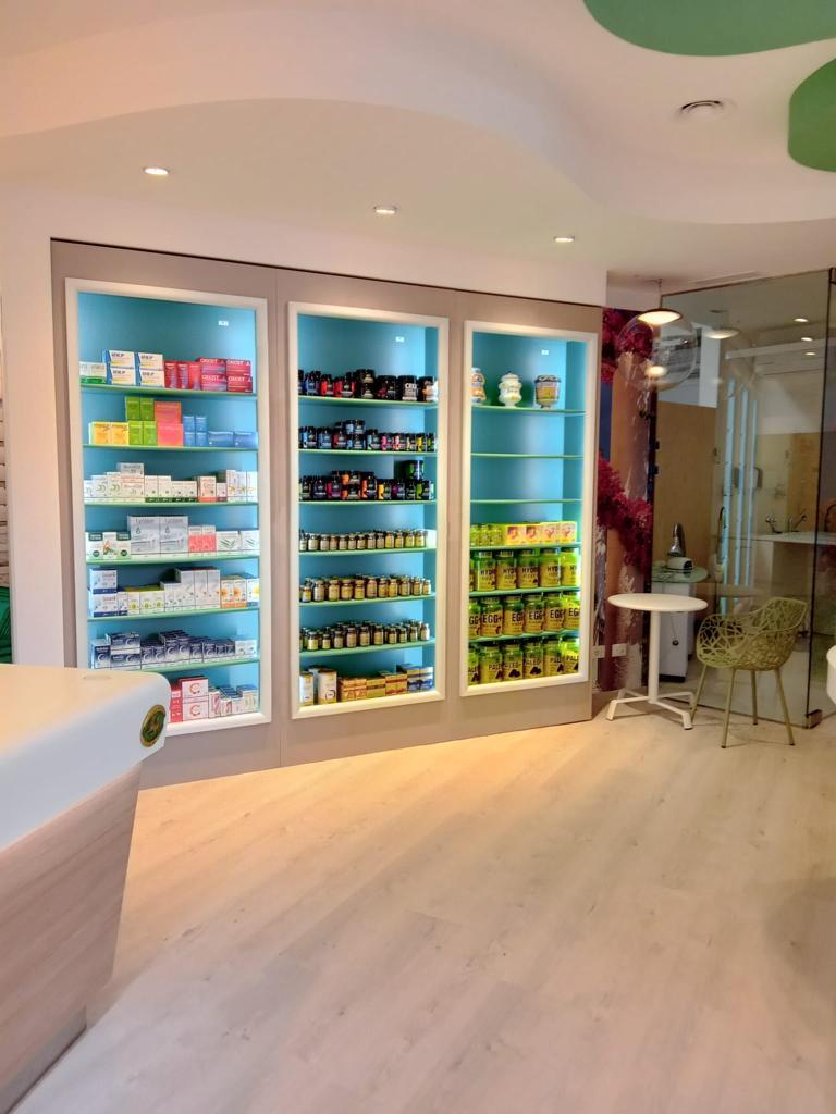 arredamento parafarmacia Anzio